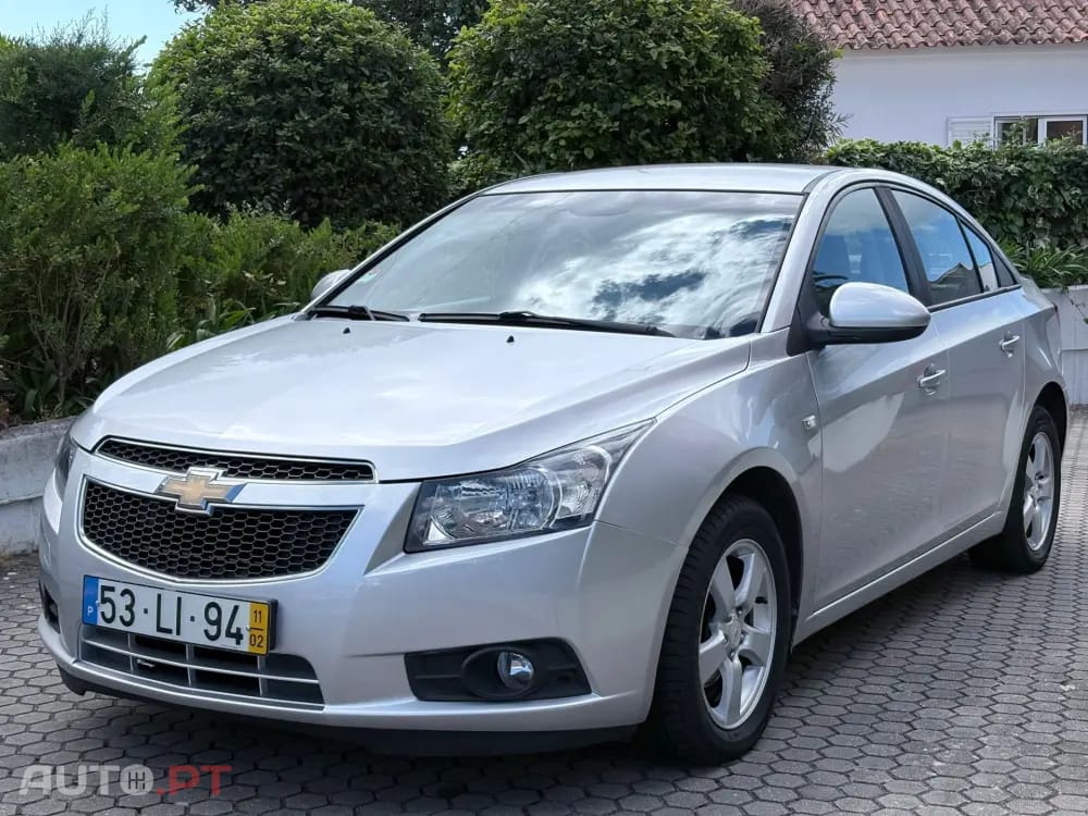 Chevrolet Cruze 1.6 LS
