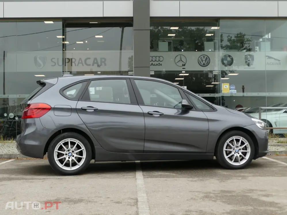 BMW 216 d Advantage Auto