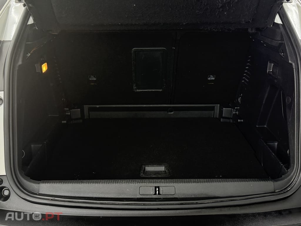 Peugeot 3008 1.2 PureTech Allure Pack EAT8