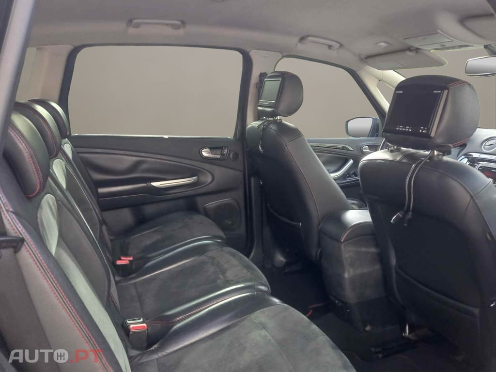 Ford S-Max 2.2 TDCi Titanium 7L