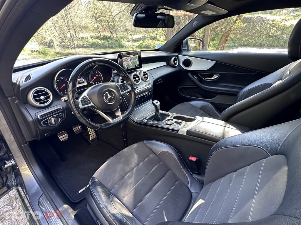 Mercedes-Benz C 220 d AMG Line