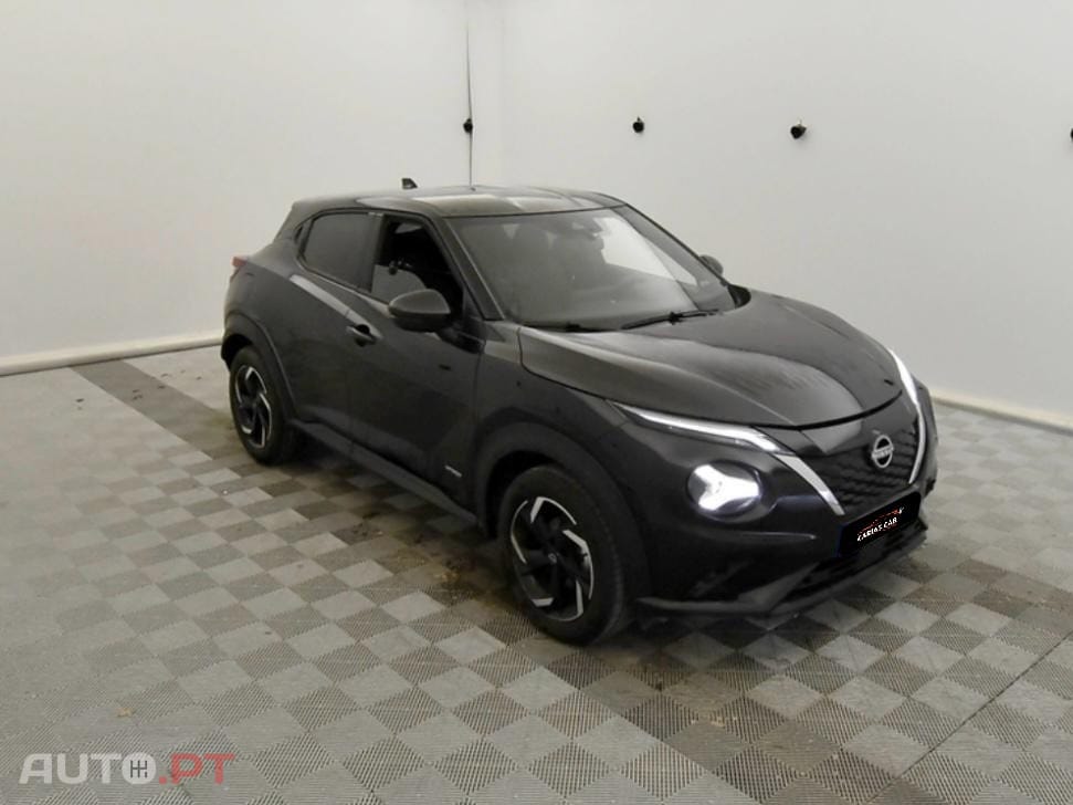 Nissan Juke 1.6 Hybrid 143 N-Connecta