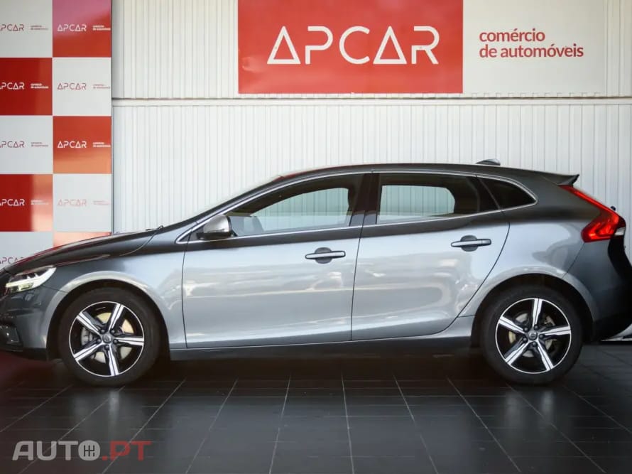 Volvo V40 1.5 T3 Sport Edition R Geartronic
