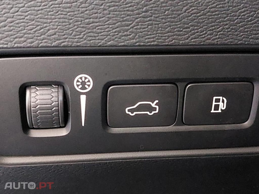 Volvo XC40 1.5 T4 PHEV Inscription Expression