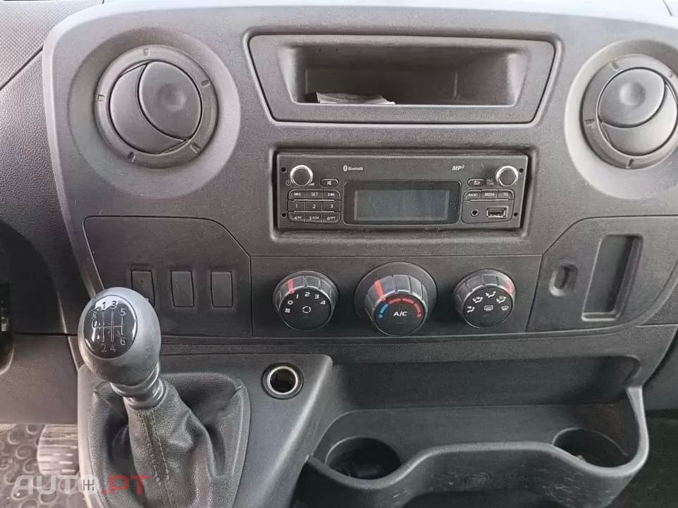 Renault Kadjar MASTER 2.3 DCI L2H2