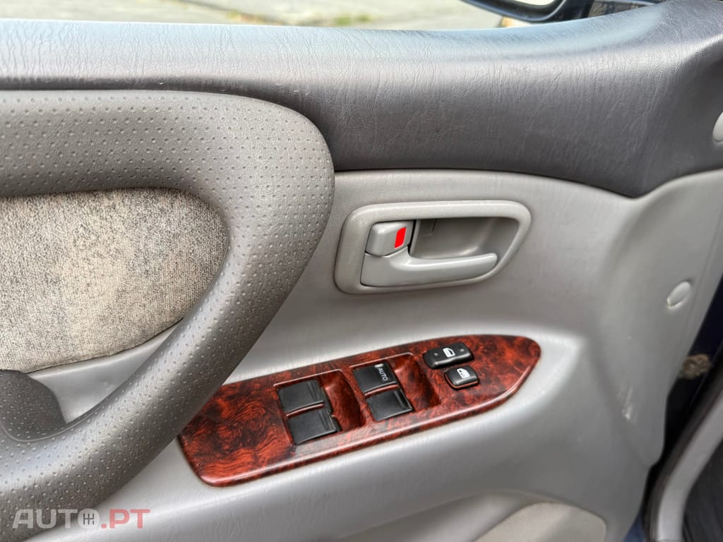 Toyota Land Cruiser SW 4.2 TDi