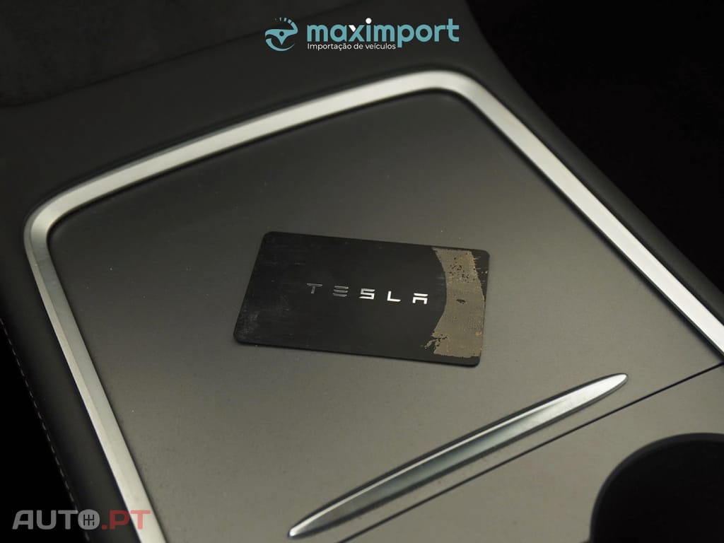 Tesla Model 3 Long Range Tração Integral