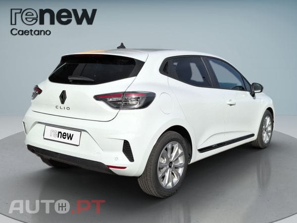 Renault Clio TCe 90 Evolution — fotografia 8