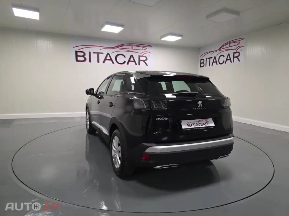 Peugeot 3008 1.5 BlueHDi Style