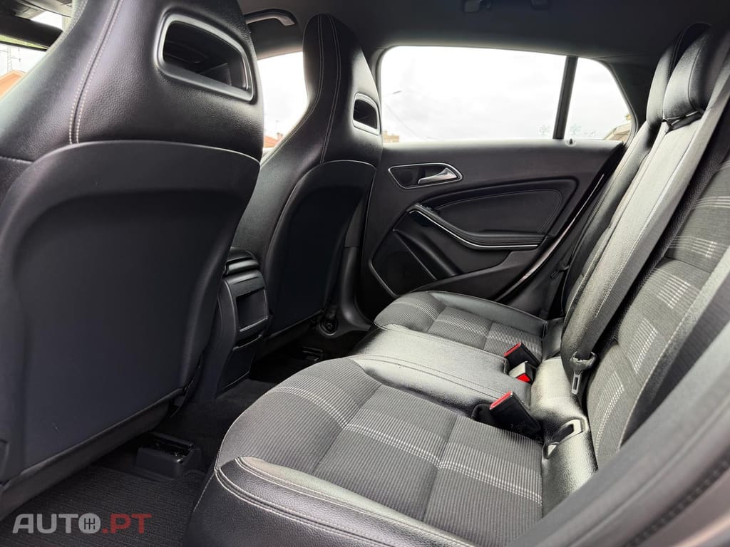 Mercedes-Benz CLA 180 d Shooting Brake Urban Aut. — fotografia 10