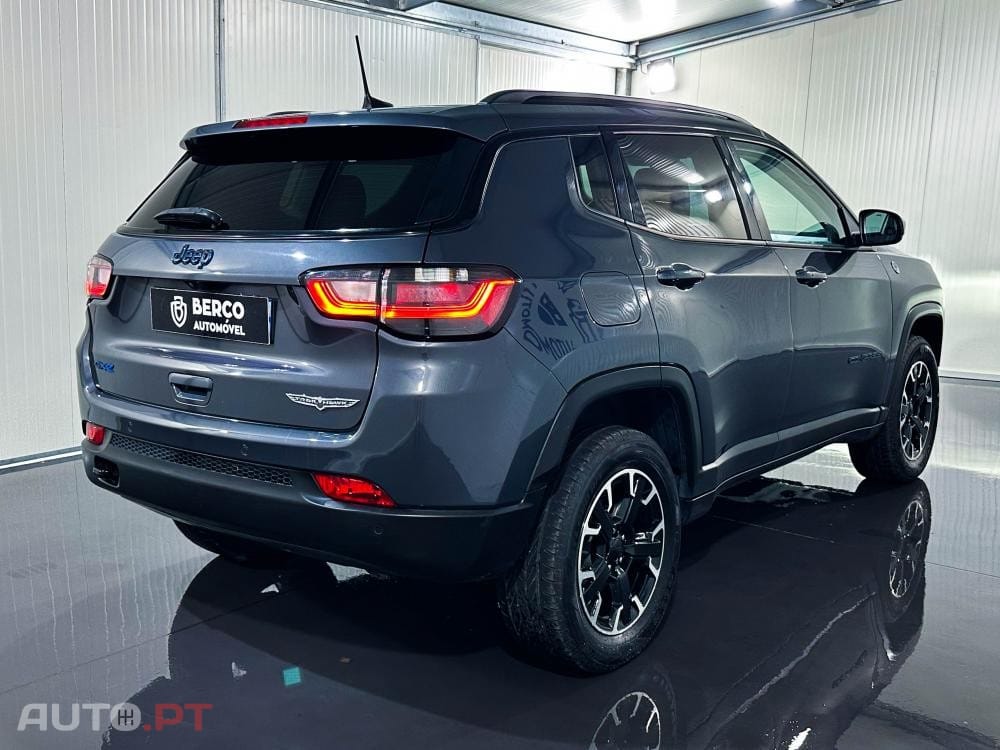 Jeep Compass 4xe AWD Trailhawk