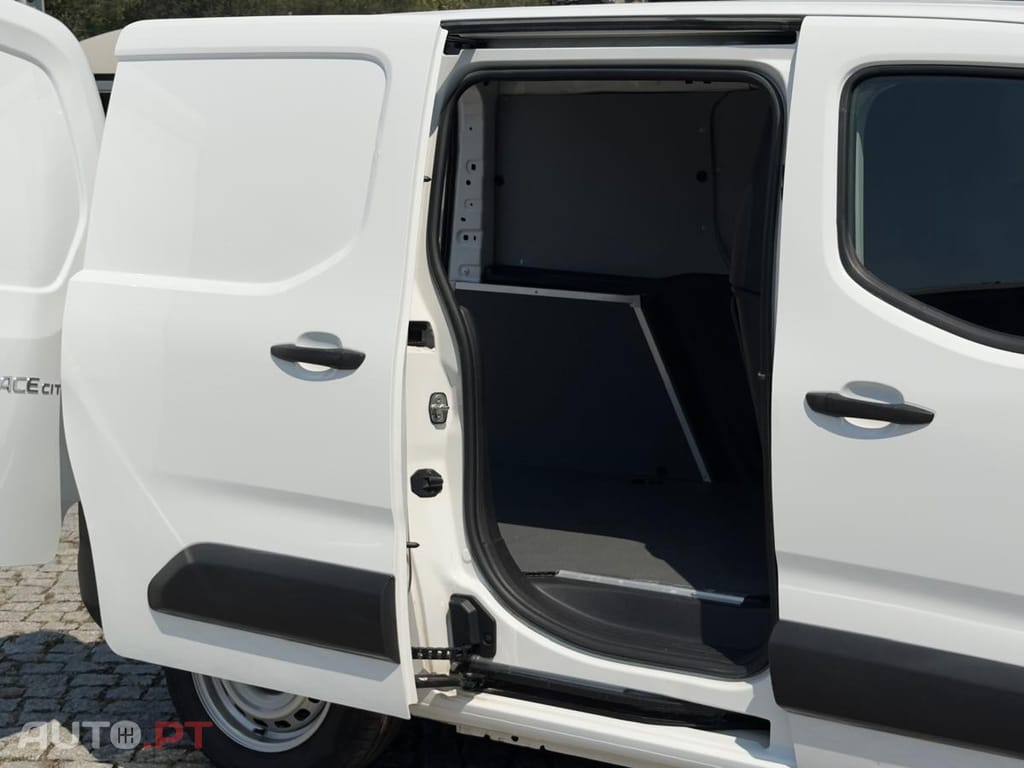 Toyota Proace City 1.2G L1 Comfort
