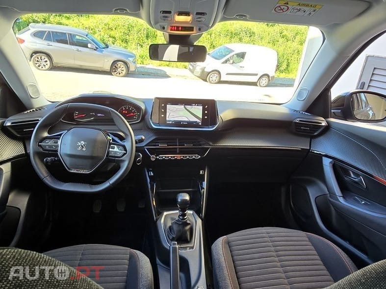 Peugeot 2008 1.2 PureTech Active