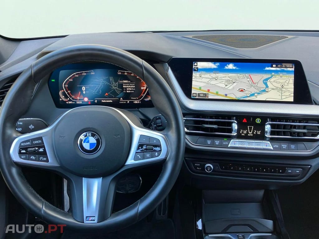 BMW 118 i Pack Desportivo M Auto