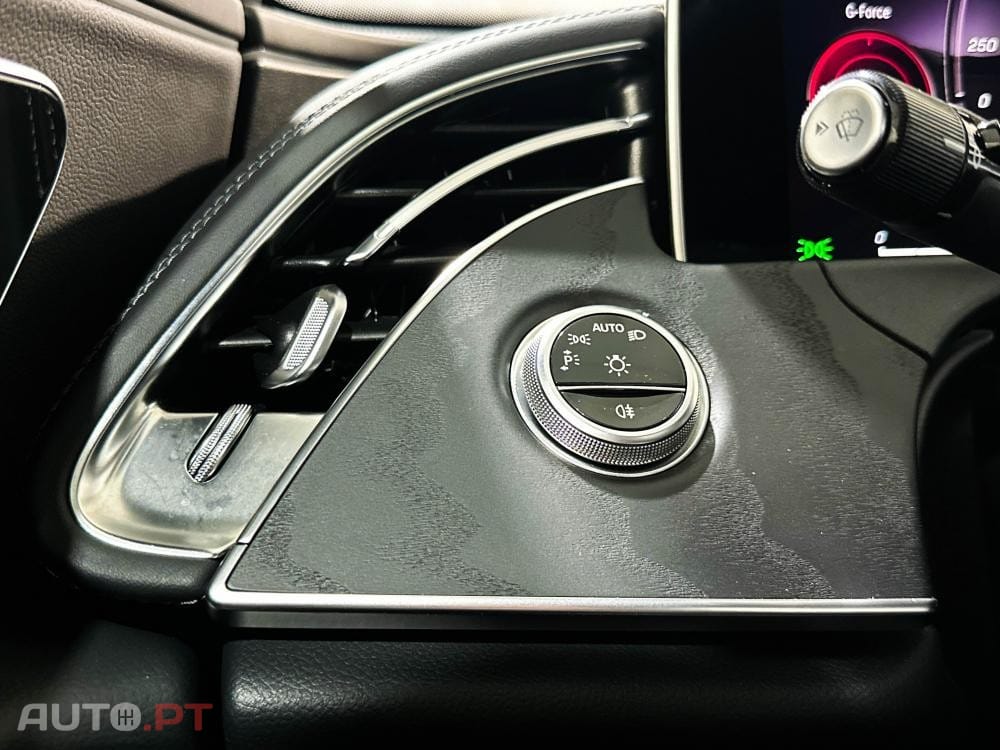 Mercedes-Benz E 300 de 4Matic 9G-TRONIC AMG Line