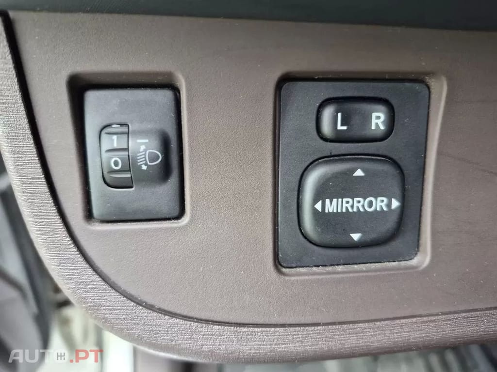 Toyota iQ 1.0 VVT-i Essential+AC