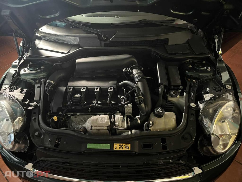 MINI John Cooper Works r56