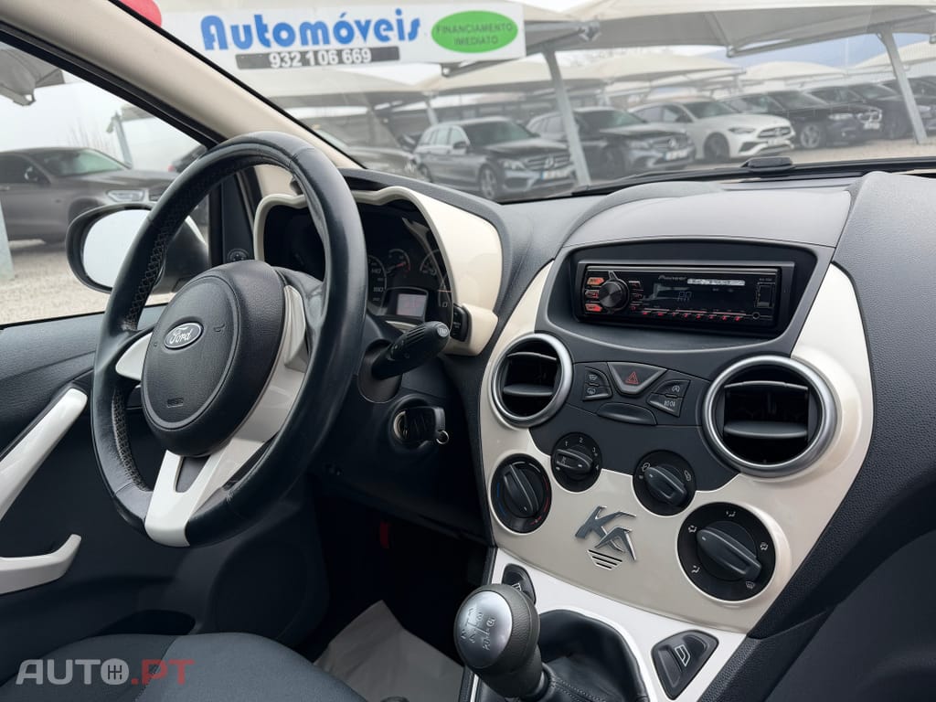 Ford KA 1.2 Titanium