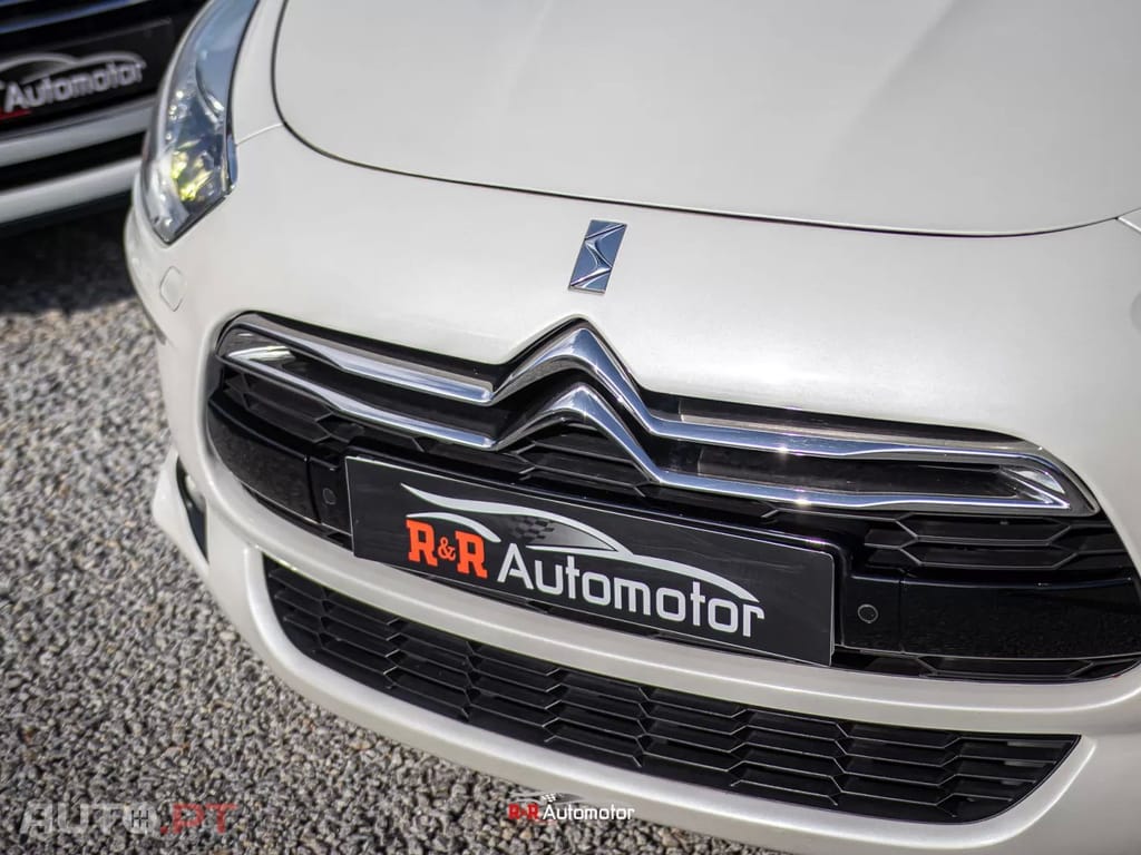 Citroen DS5 2.0 HDi Hybrid4 Sport Chic CMP6