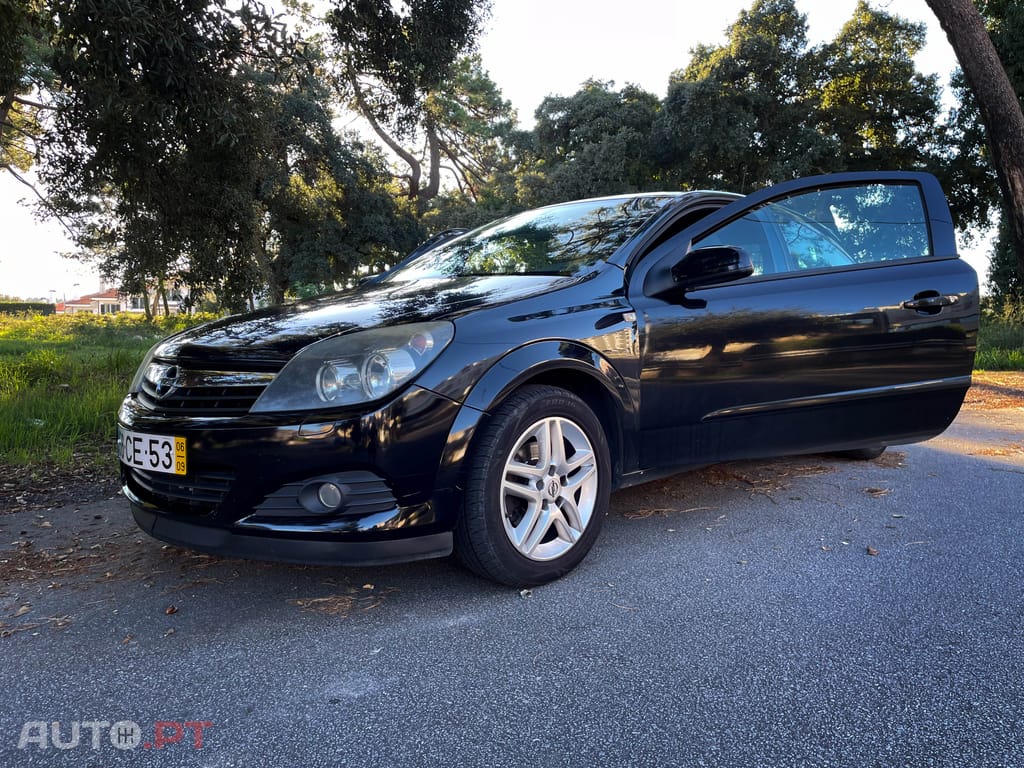 Opel Astra GTC CDTi