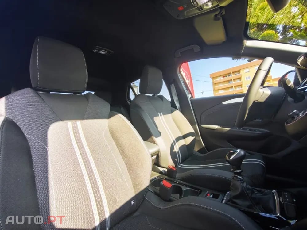 Opel Corsa 1.2 T GS