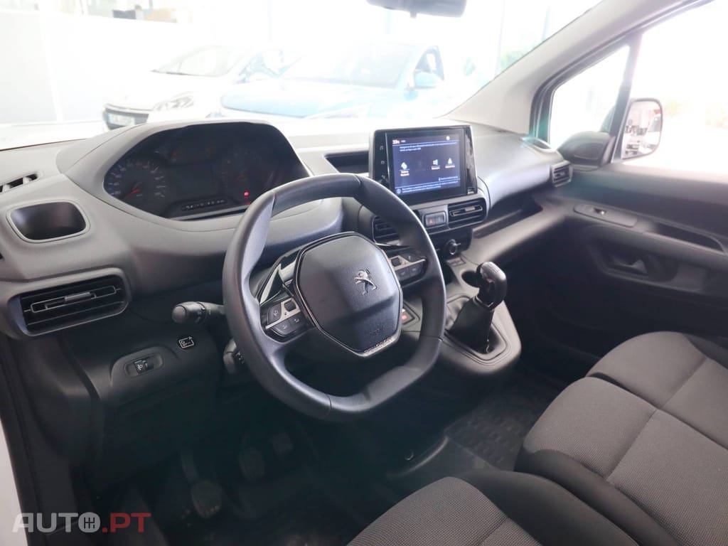 Peugeot Partner 1.5 BlueHDi Asphalt Standard