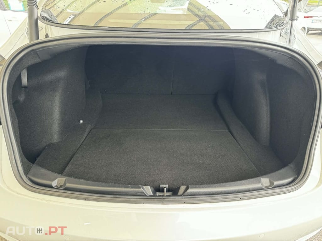 Tesla Model 3 Long Range AWD Dual Motor