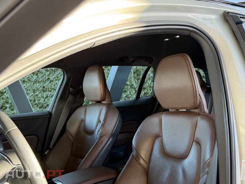 Volvo V60 2.0 T6 AWD TE R-Design