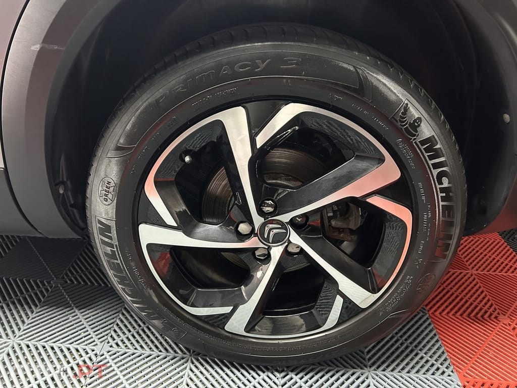 Citroen C5 Aircross 1.6 Hybrid Shine e-EAT8