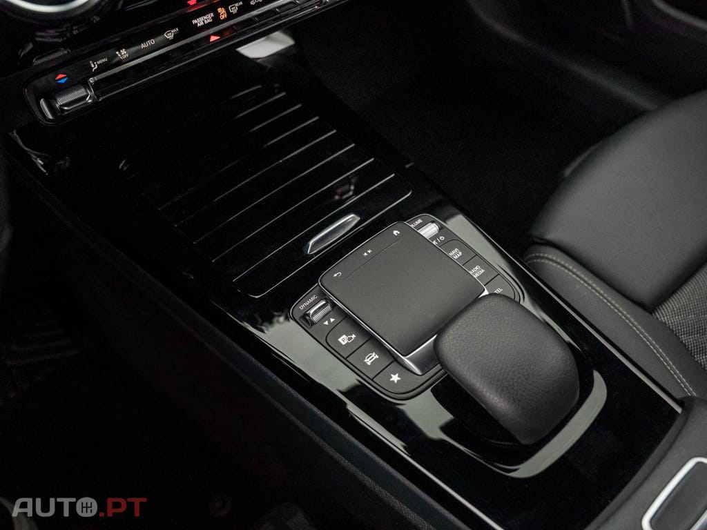 Mercedes-Benz A 250 e Style Plus