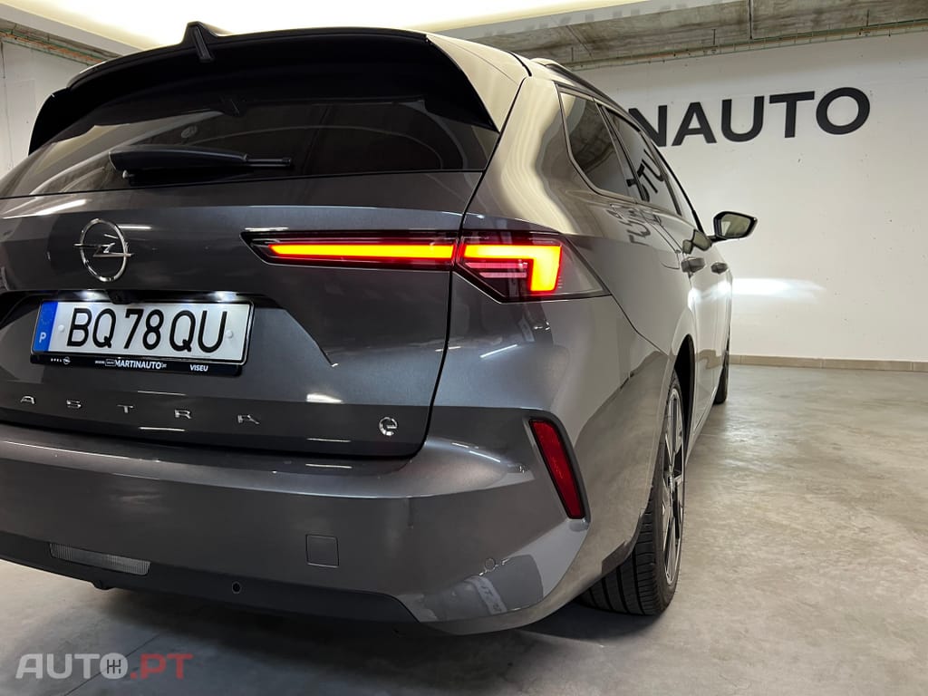 Opel Astra 54 kWh Edition