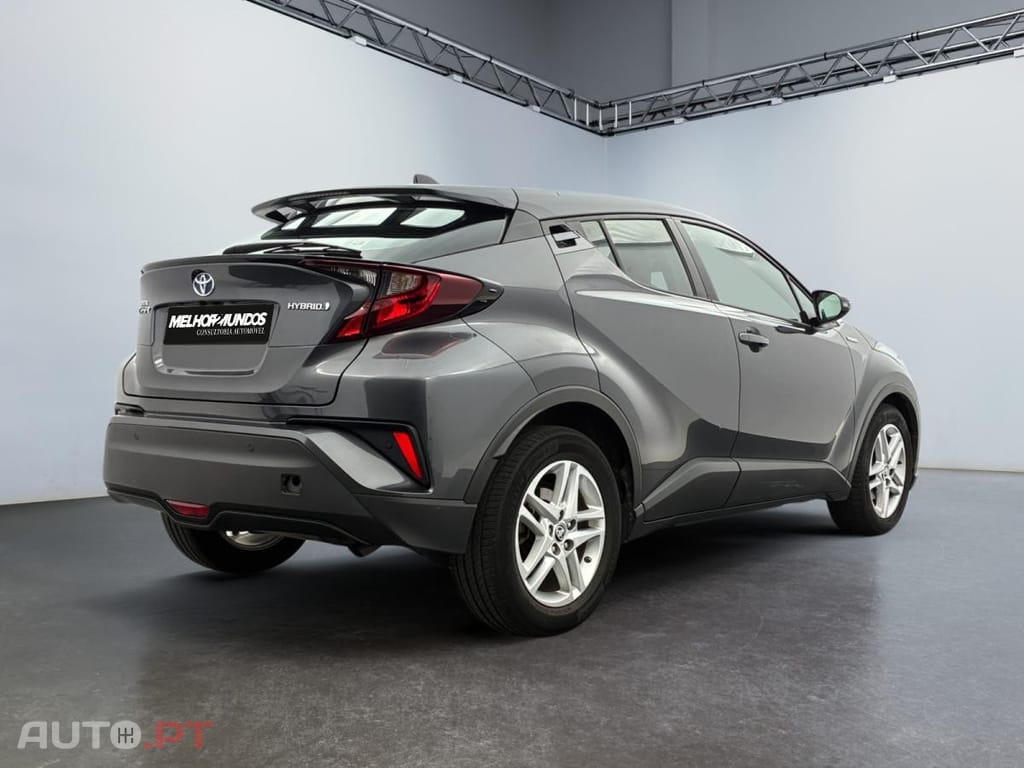 Toyota C-HR 1.8 Hybrid