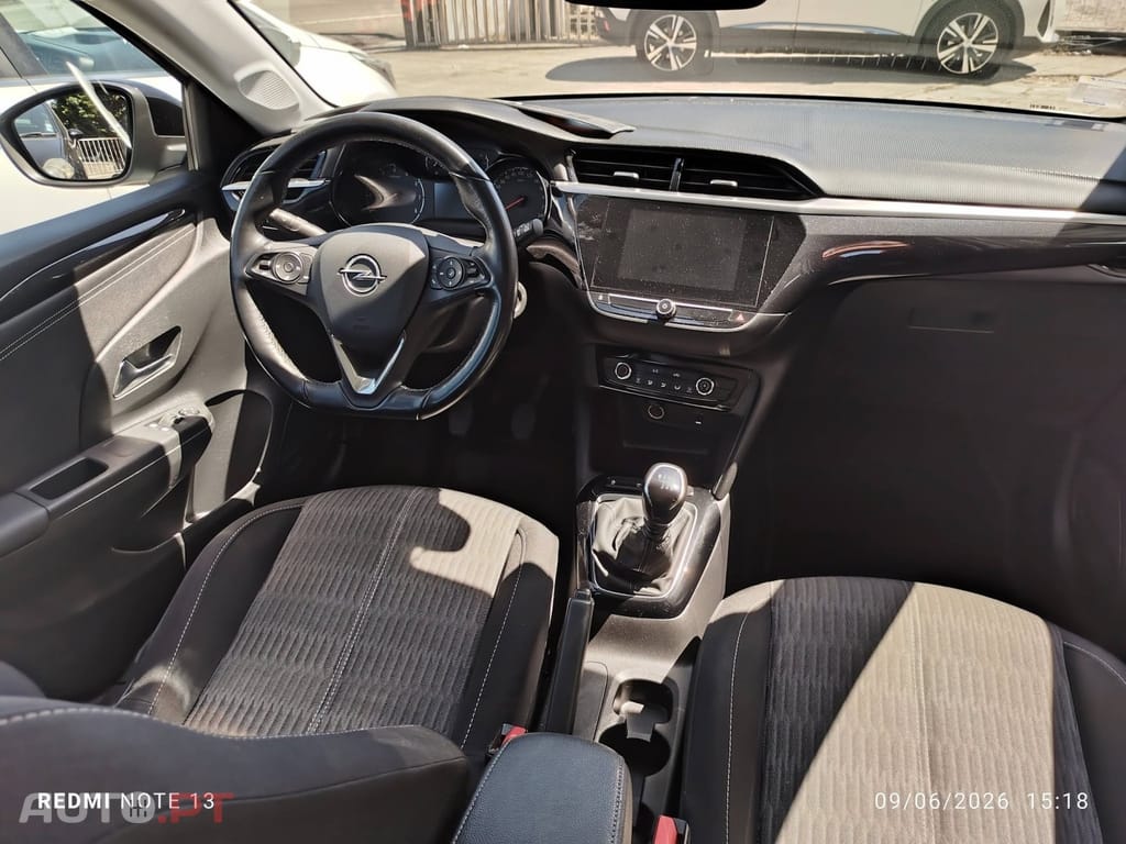 Opel Corsa 1.5 D Business Edition — fotografia 8