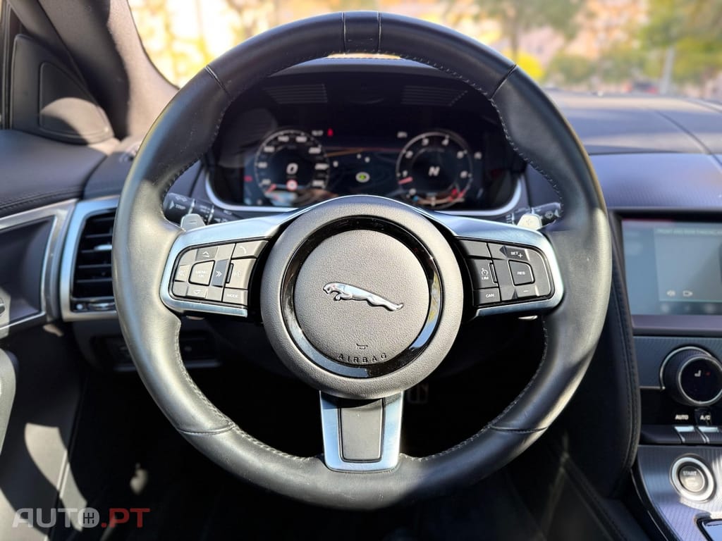 Jaguar F-Type Coupe 2.0 Aut. R-Dynamic