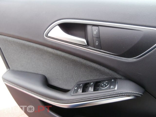 Mercedes-Benz A 180 d 7G-DCT Style