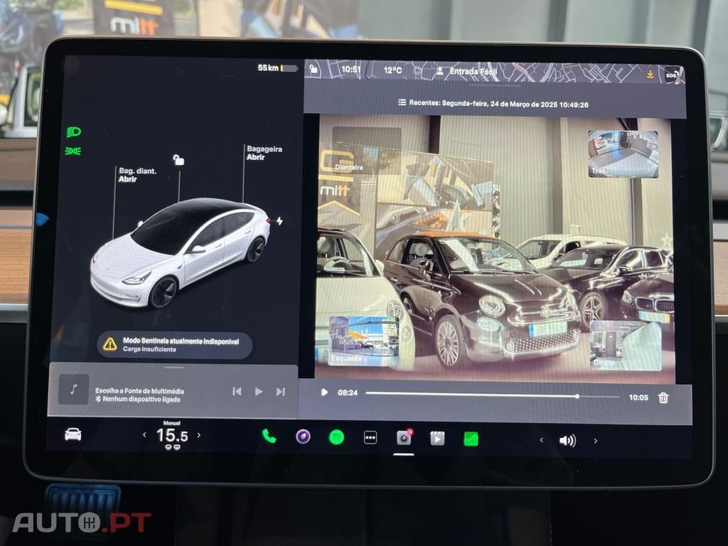 Tesla Model 3 Stander 