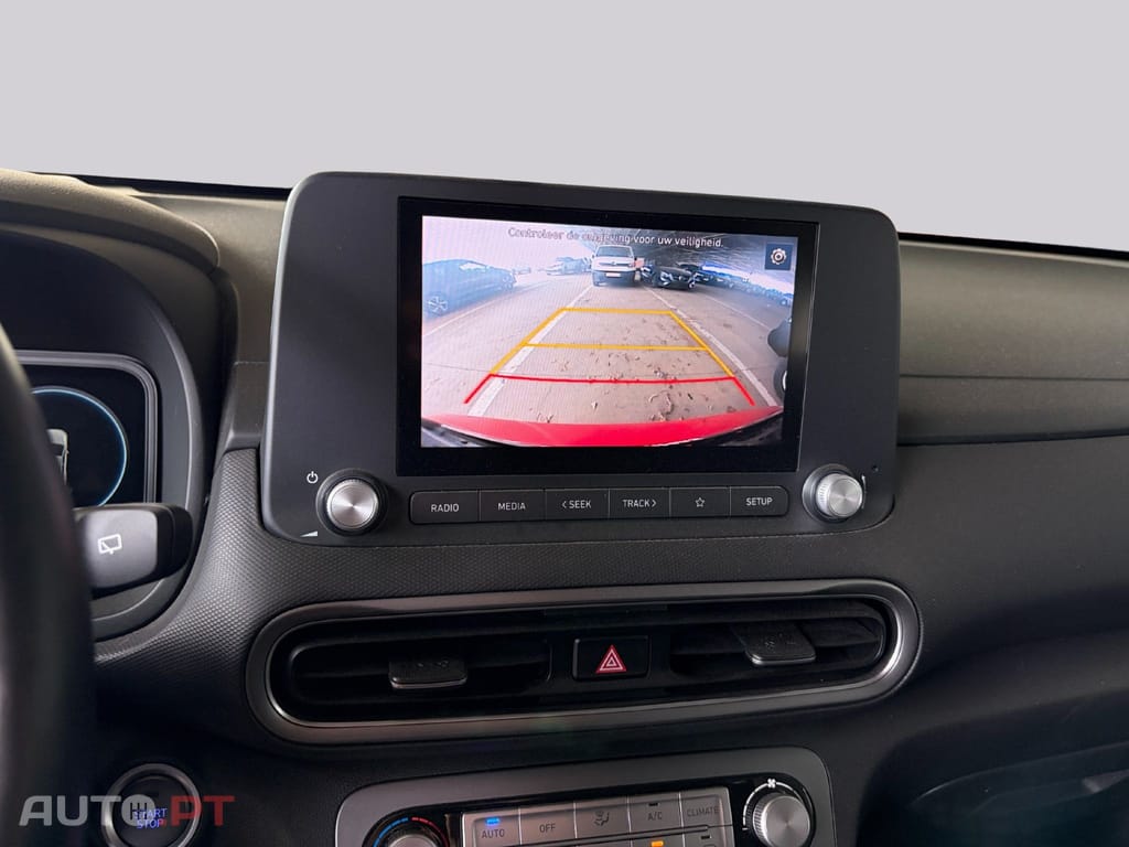 Hyundai Kauai Select I.V.A DEDUTIVEL 