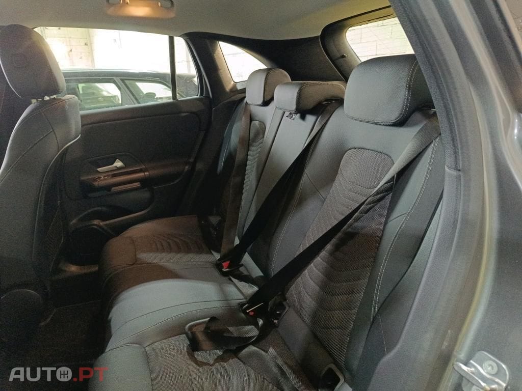 Mercedes-Benz GLA 180 d