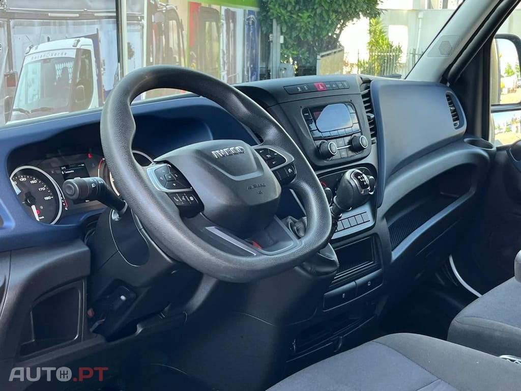 Iveco Daily 3.0  PLATAFORMA