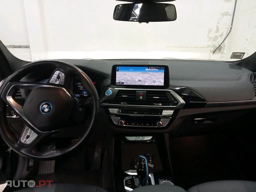 BMW iX3 Inspiring