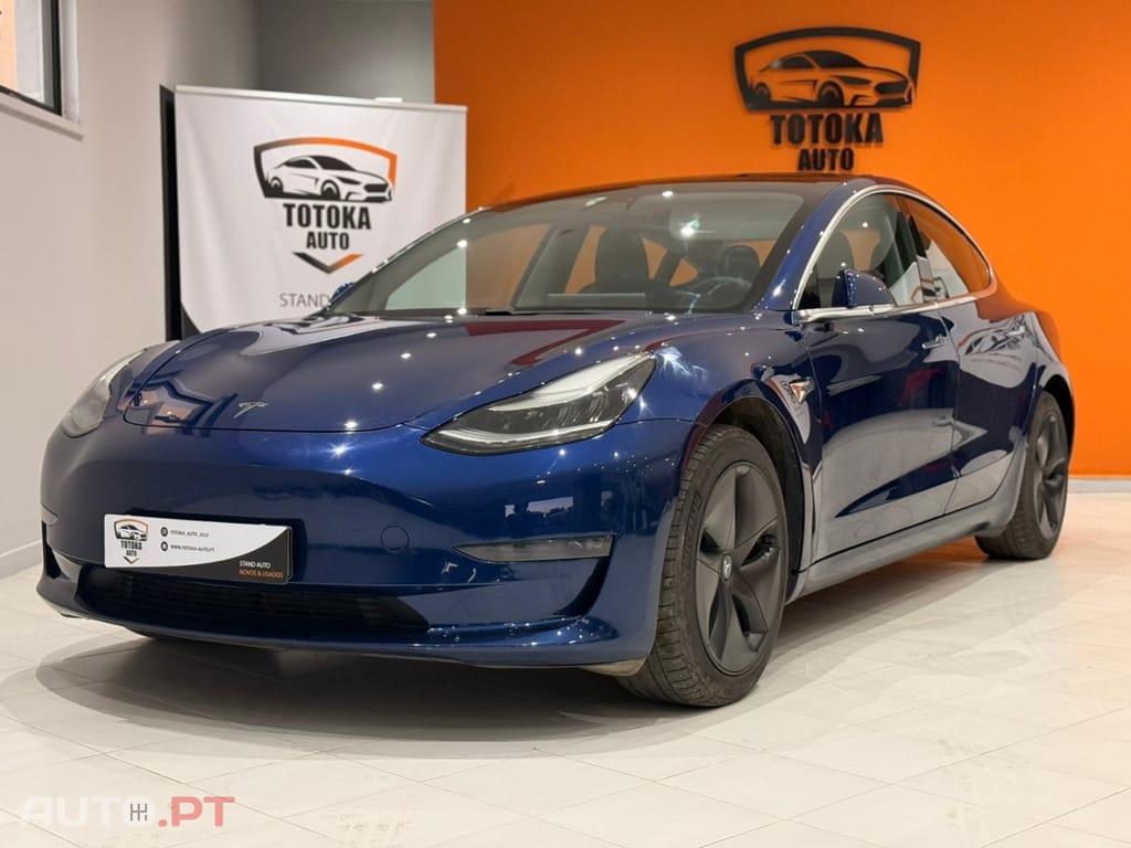 Tesla Model 3 Long-Range Dual Motor AWD