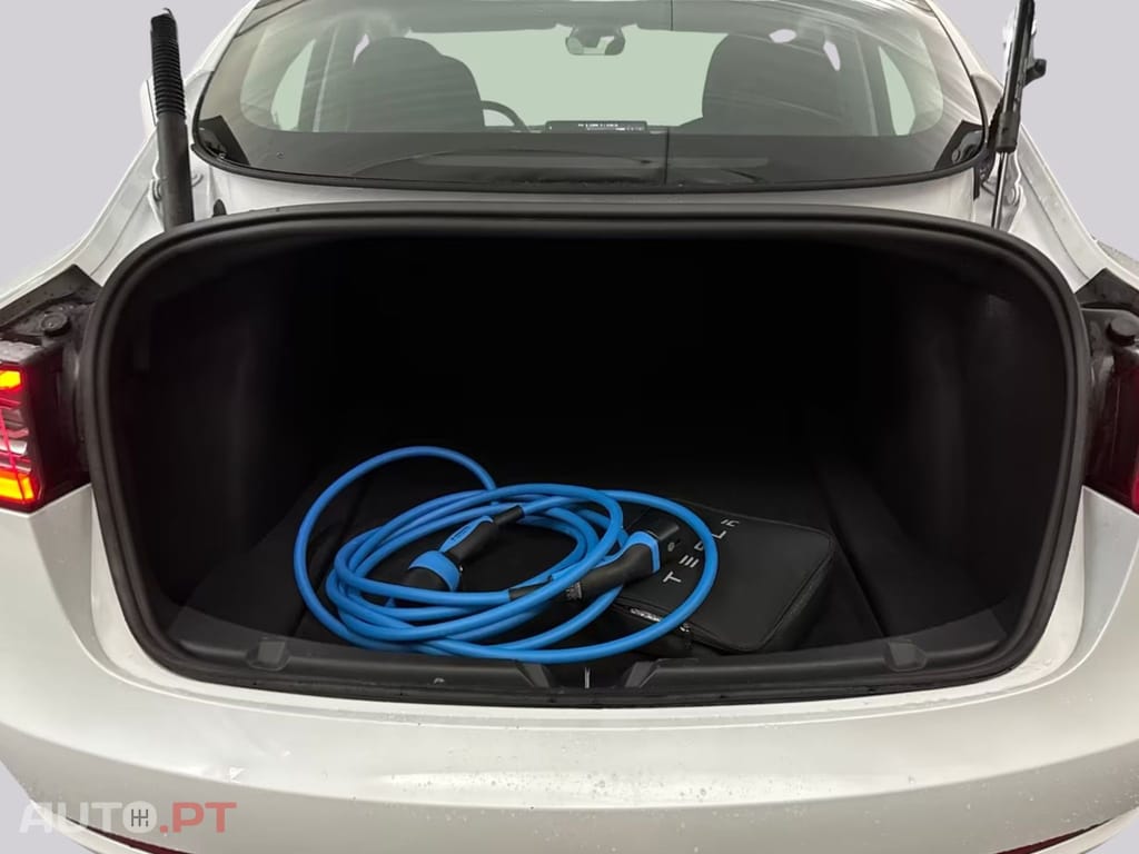 Tesla Model 3 RWD I.V.A DEDUTIVEL 