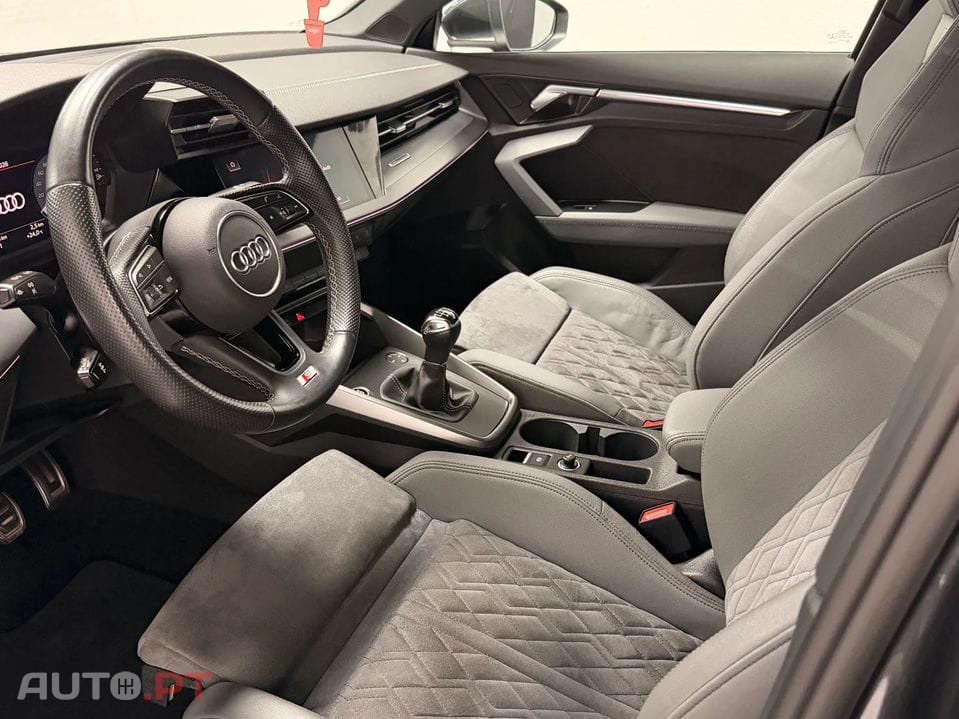 Audi A3 30 TDI S line