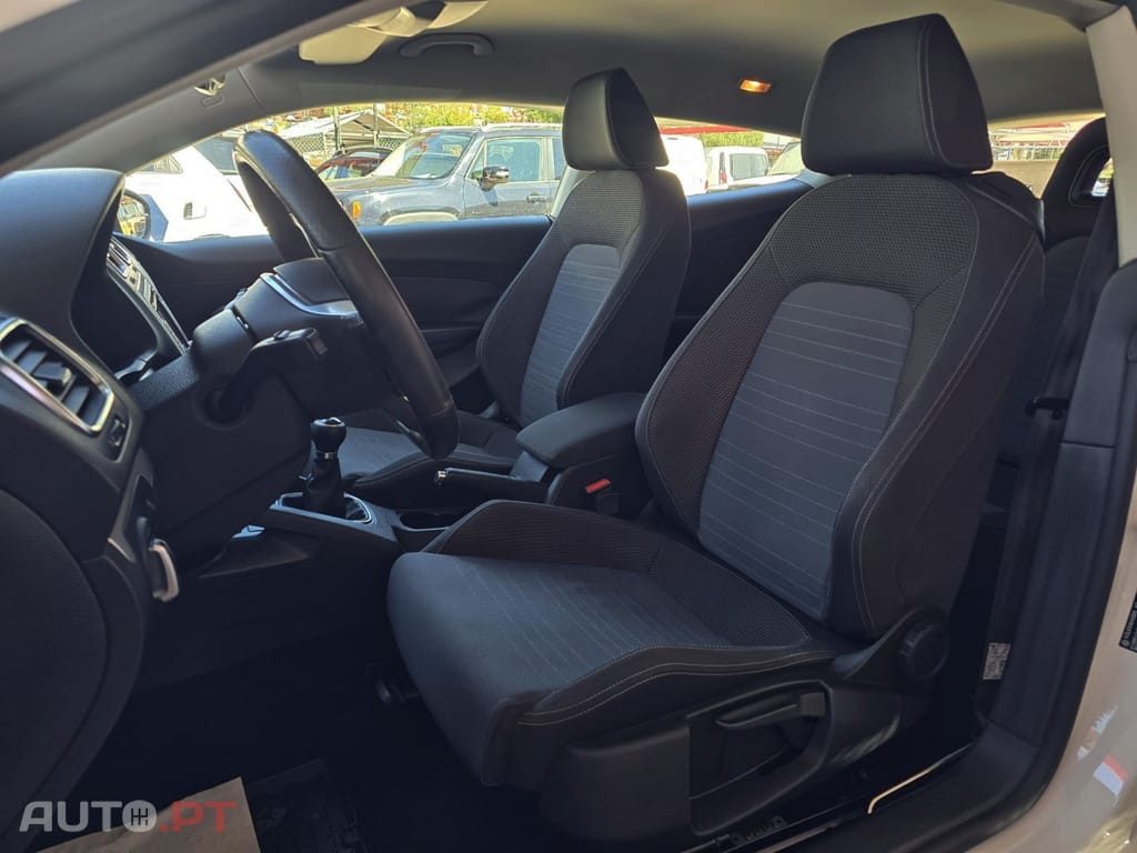 Volkswagen Scirocco 2.0 TDI Sport