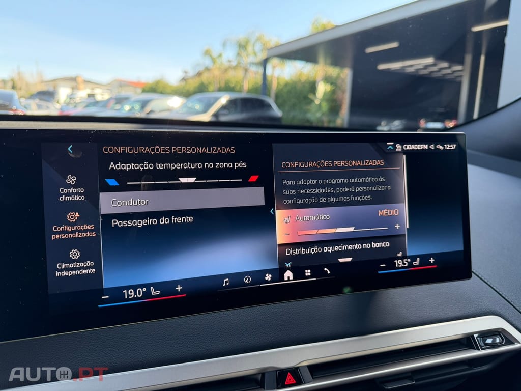 BMW iX xDrive 40 Pack Desportivo