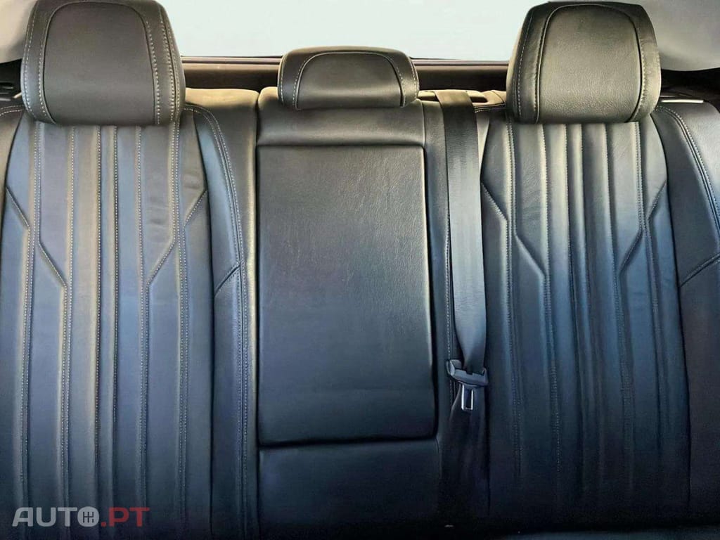 Peugeot 508 1.6 Hybrid Allure e-EAT8