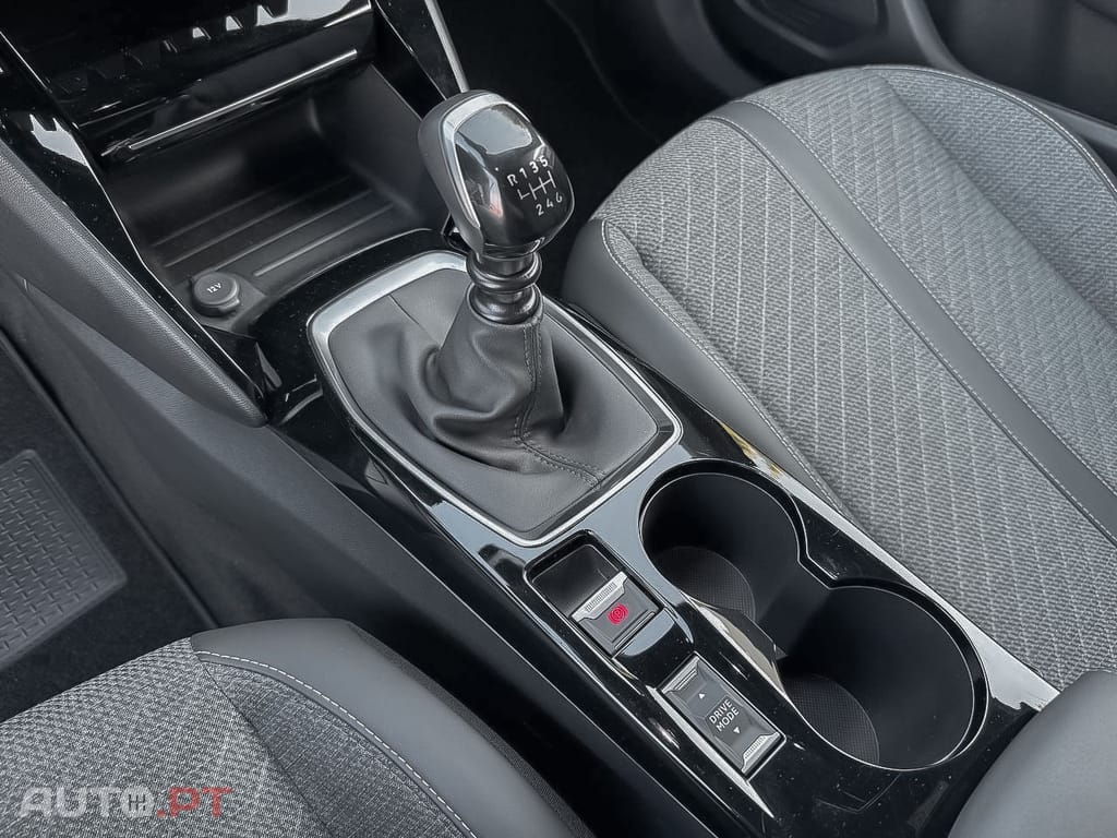 Peugeot 2008 1.2 PureTech Allure