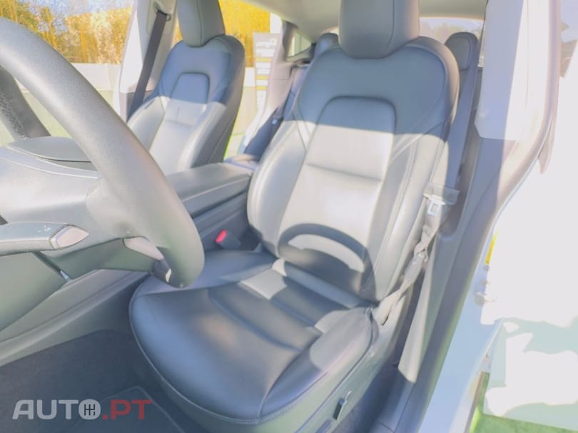 Tesla Model Y Tração Traseira