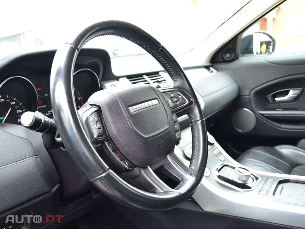 Land Rover Range Rover 2.0 TD4 SE Auto