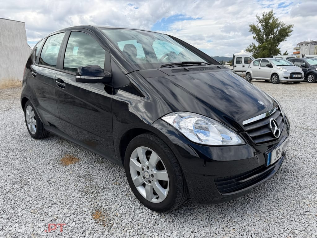 Mercedes-Benz A 160 Outro